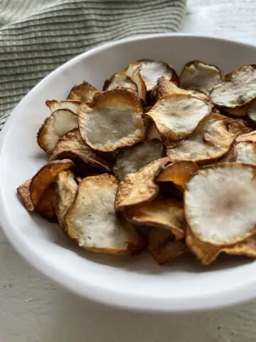 Sunchoke Chips cooked and ready to eat from a bowl